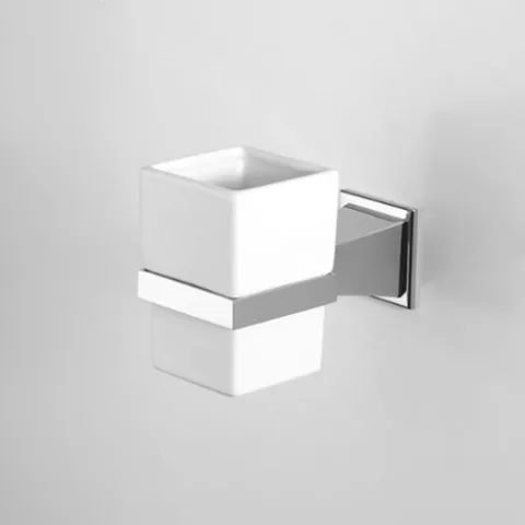 TM303CR