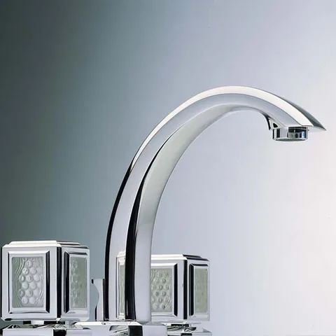 THG METROPOLIS CRISTAL CLAIR Смеситель для раковины на 3 отверстия, с донным клапаном, цвет хром