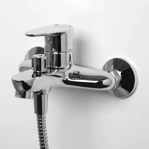 Лайне (Leine) 3501 Смеситель для ванны с коротким изливом